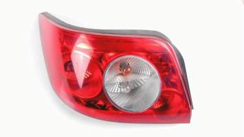 Fanale posteriore principale sinistro (luci)