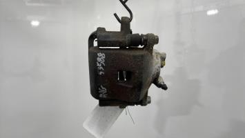 Etrier avant gauche (freinage)