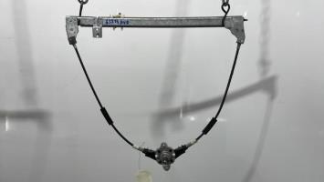 Alzacristalli manuale anteriore destro