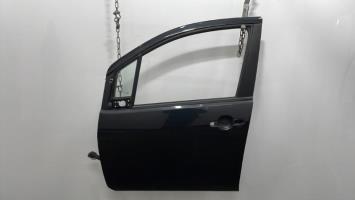 Puerta delantera izquierda