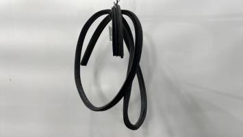 Joint de porte avant droite