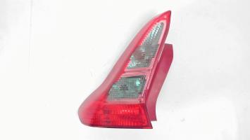 Fanale posteriore principale sinistro (luci)