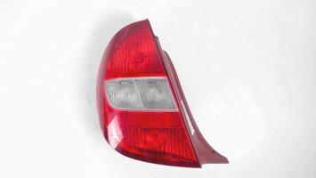 Fanale posteriore principale sinistro (luci)