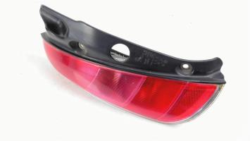 Fanale posteriore principale sinistro (luci)
