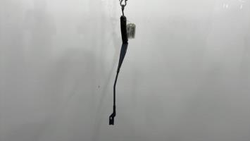 Braccio tergicristallo anteriore sinistro