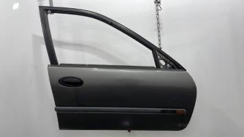 Porte avant droit