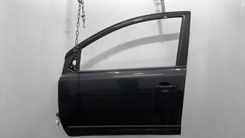 Puerta delantera izquierda