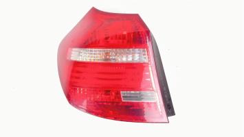 Fanale posteriore principale sinistro (luci)