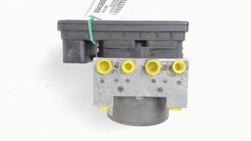 Blocco ABS (antibloccaggio freni)
