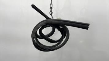 Joint de porte avant gauche