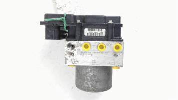 Blocco ABS (antibloccaggio freni)