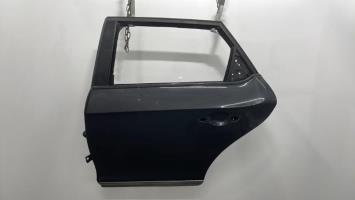 Puerta trasera izquierda