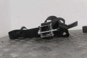 Ceinture avant droit