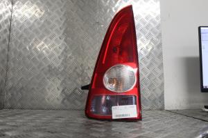 Fanale posteriore principale sinistro (luci)