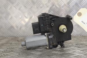 Moteur leve vitre avant gauche