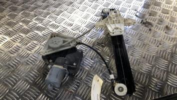 Mecanisme de leve vitre electrique arriere droit