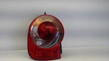 Fanale posteriore principale sinistro (luci)