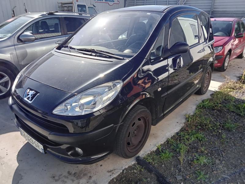 Motore tergicristallo anteriore