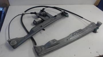 Leve vitre electrique avant droit