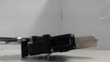 Leve vitre electrique avant droit