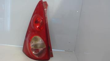 Fanale posteriore principale sinistro (luci)