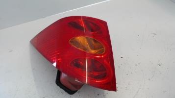 Fanale posteriore principale sinistro (luci)