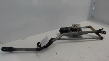 Motor de limpiaparabrisas delantero