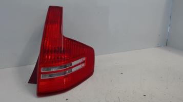 Fanale posteriore principale destro (luci)