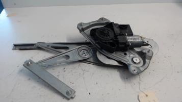 Leve vitre electrique avant droit