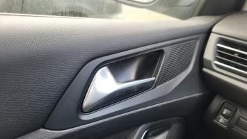 Tirador interior delantero izquierdo