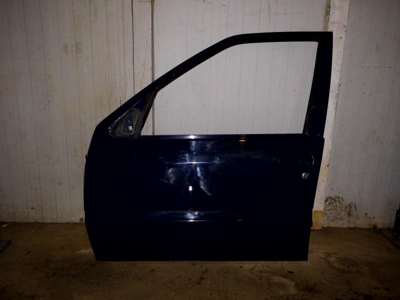Porte avant gauche