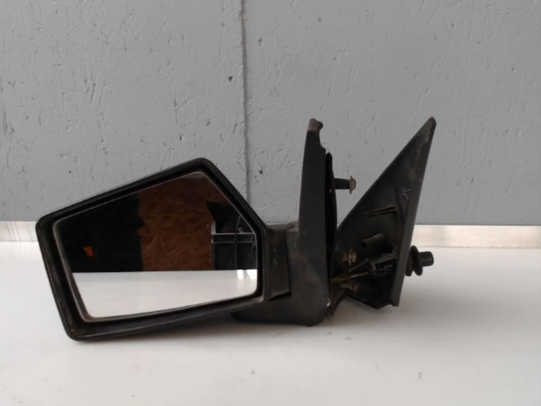 Retrovisor izquierdo