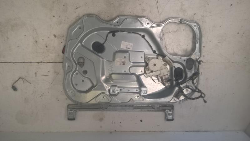 Elevalunas eléctrico delantero derecho