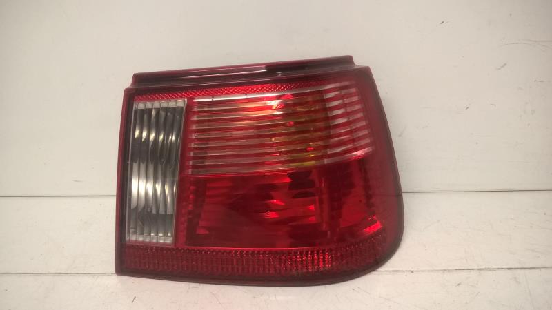 Fanale posteriore principale destro (luci)