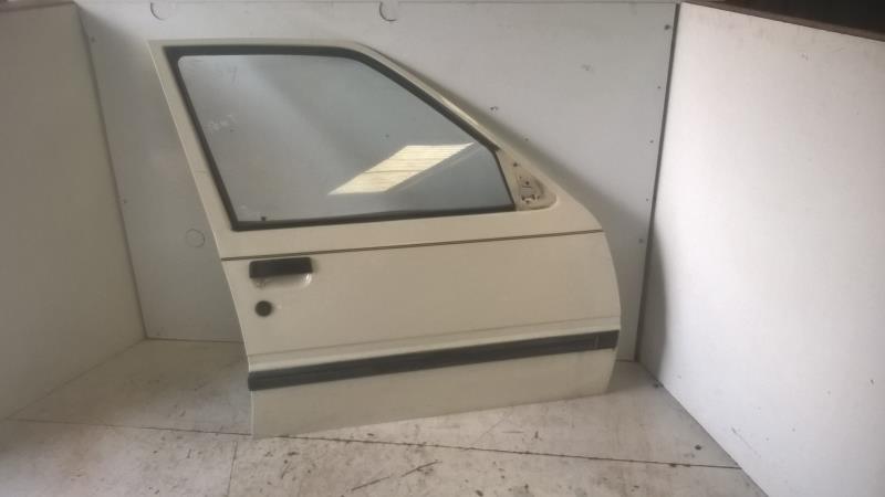 Porte avant droit