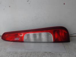 Fanale posteriore principale destro (luci)