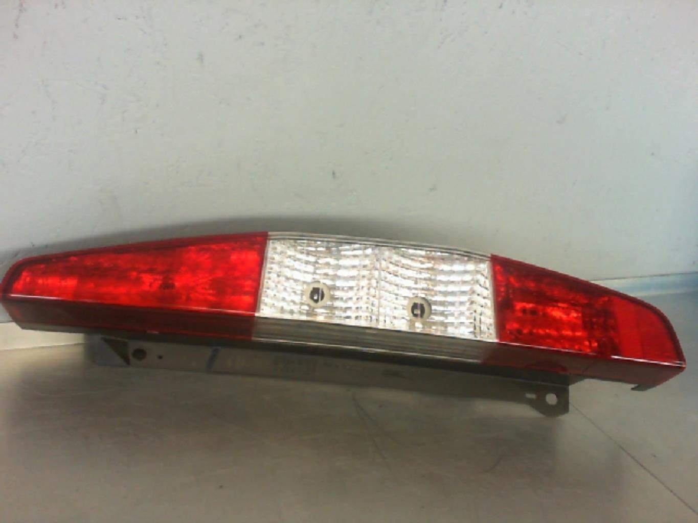 Fanale posteriore principale destro (luci)