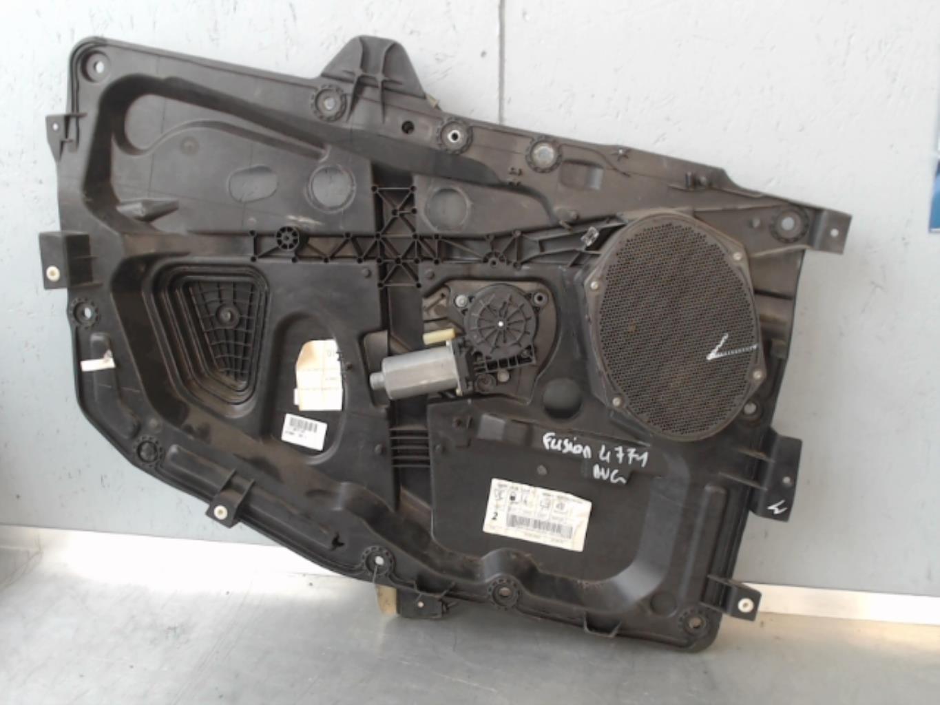 Leve vitre electrique avant gauche