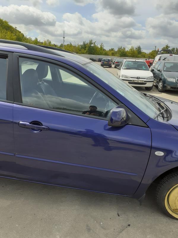 Leve vitre electrique avant droit