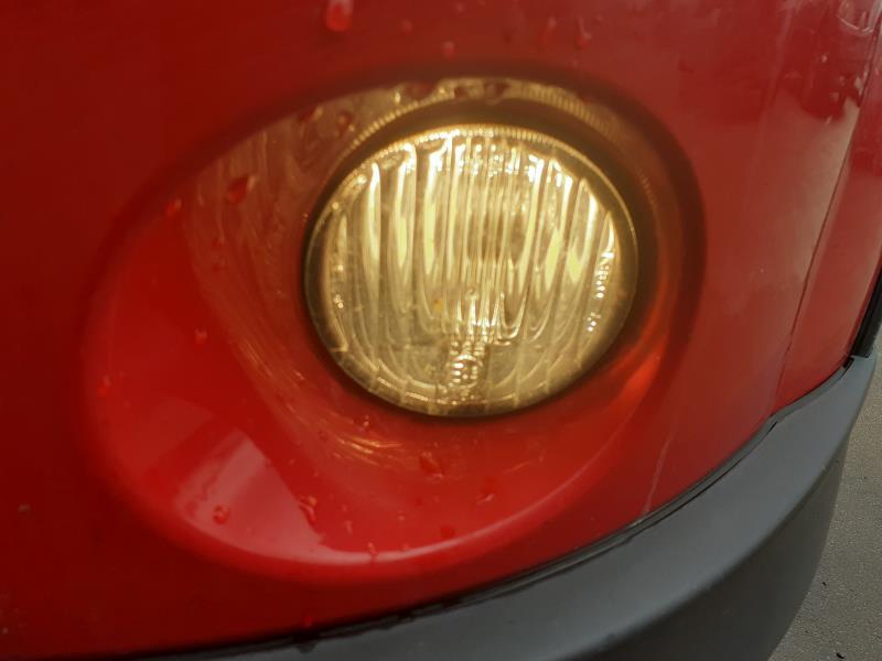 Fendinebbia sinistro (luce)