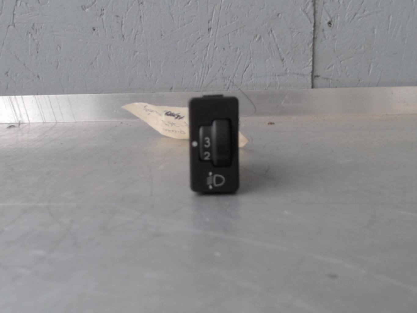 Commande de reglage hauteur de phare
