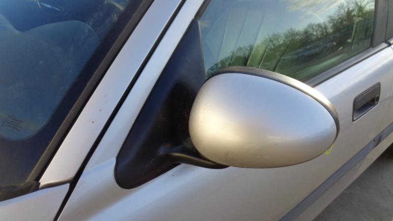 Retrovisor izquierdo