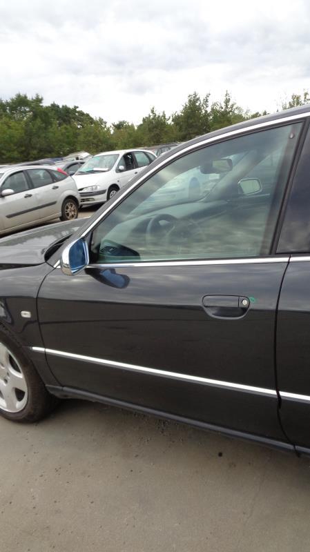 Porte avant gauche