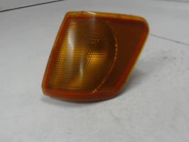 Optique avant secondaire gauche (feux)(clignotant)