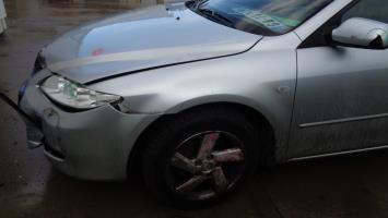 Aile avant gauche