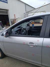 Porte avant gauche