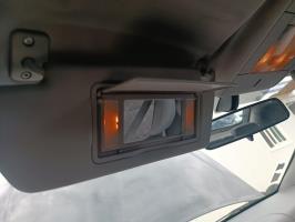 Pare soleil gauche