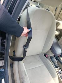 Ceinture avant droit
