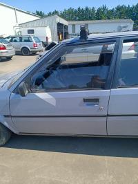 Porte avant gauche