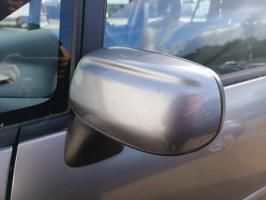 Retrovisor izquierdo